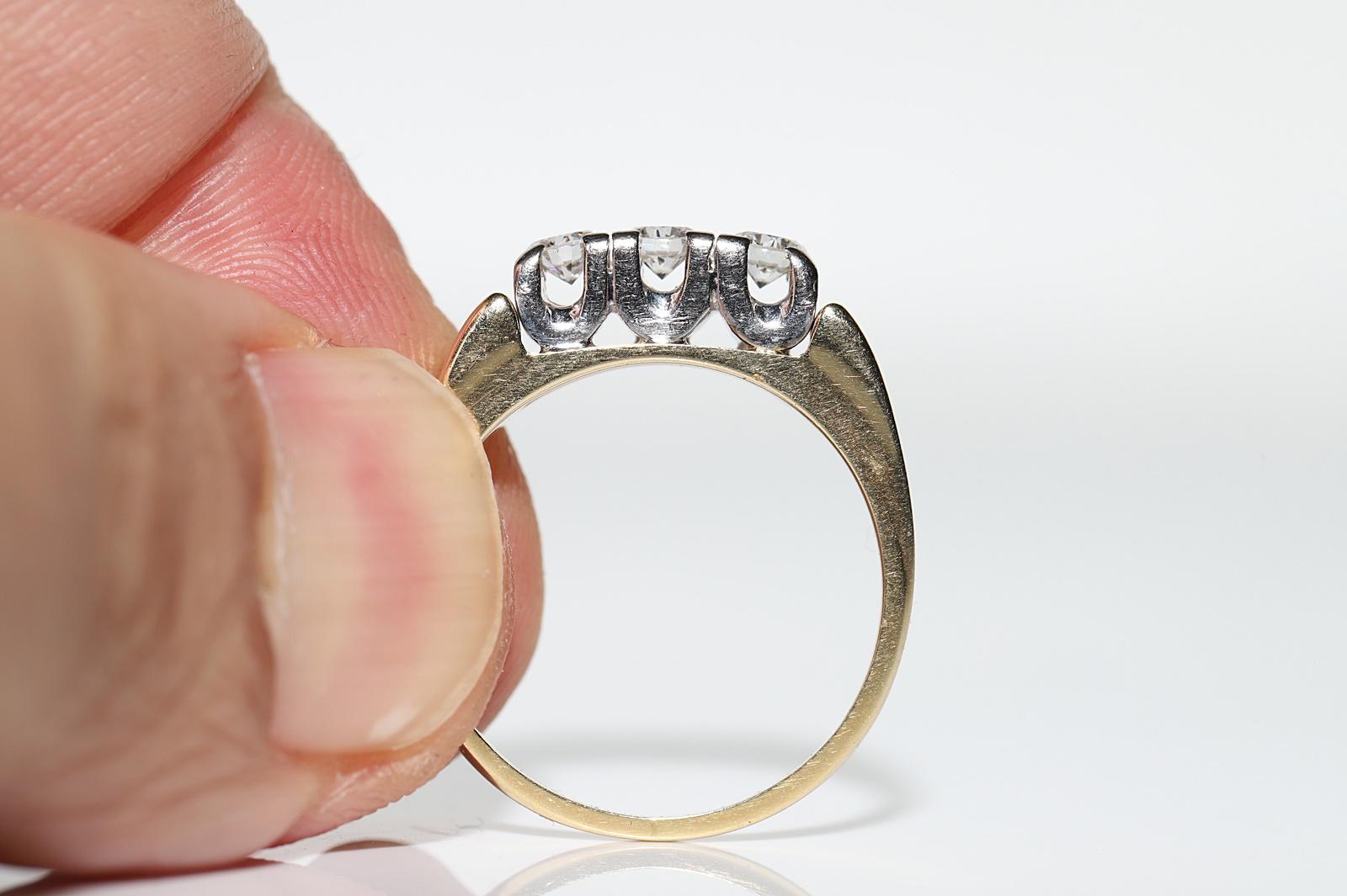 Vintage Circa 1970er Jahre 14k Gold Natürlicher Diamant Decorateda Ring  im Angebot 4