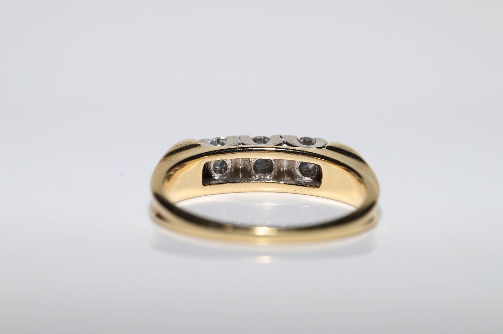 Vintage Circa 1970s 14k Gold Natural Diamond Decorateda Ring  For Sale 6