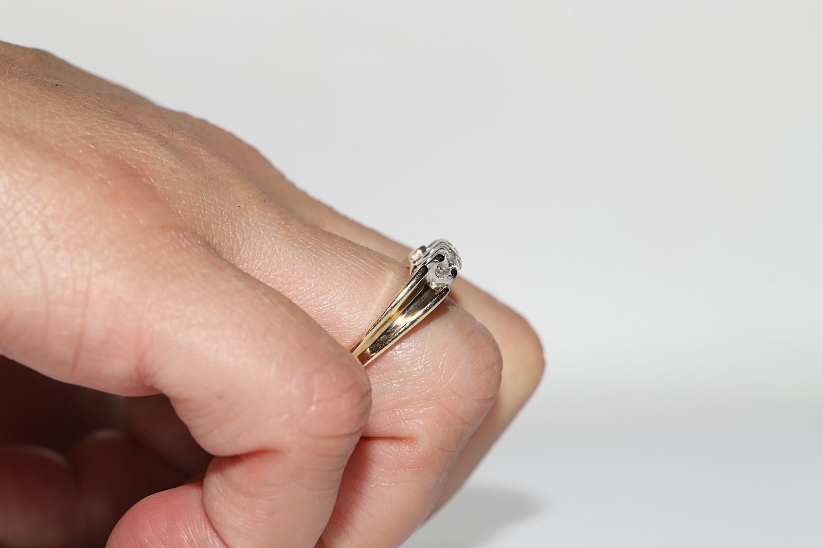 Vintage Circa 1970er Jahre 14k Gold Natürlicher Diamant Decorateda Ring  (Brillantschliff) im Angebot