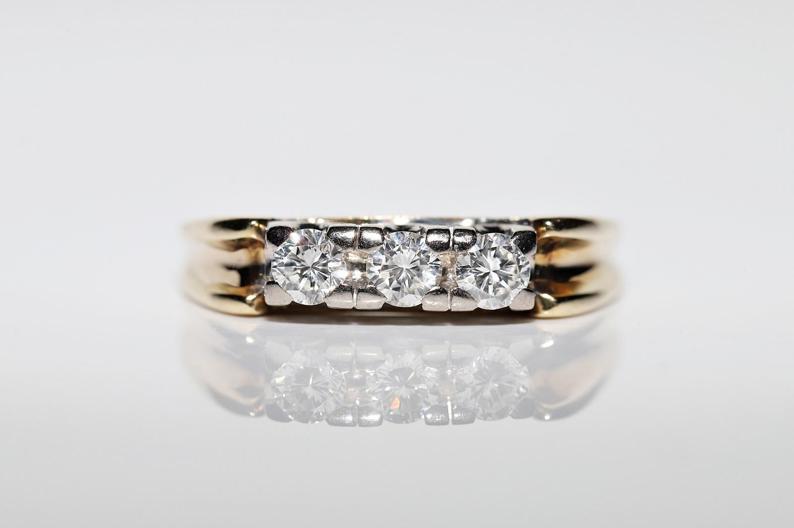 Vintage Circa 1970er Jahre 14k Gold Natürlicher Diamant Decorateda Ring  im Angebot 1