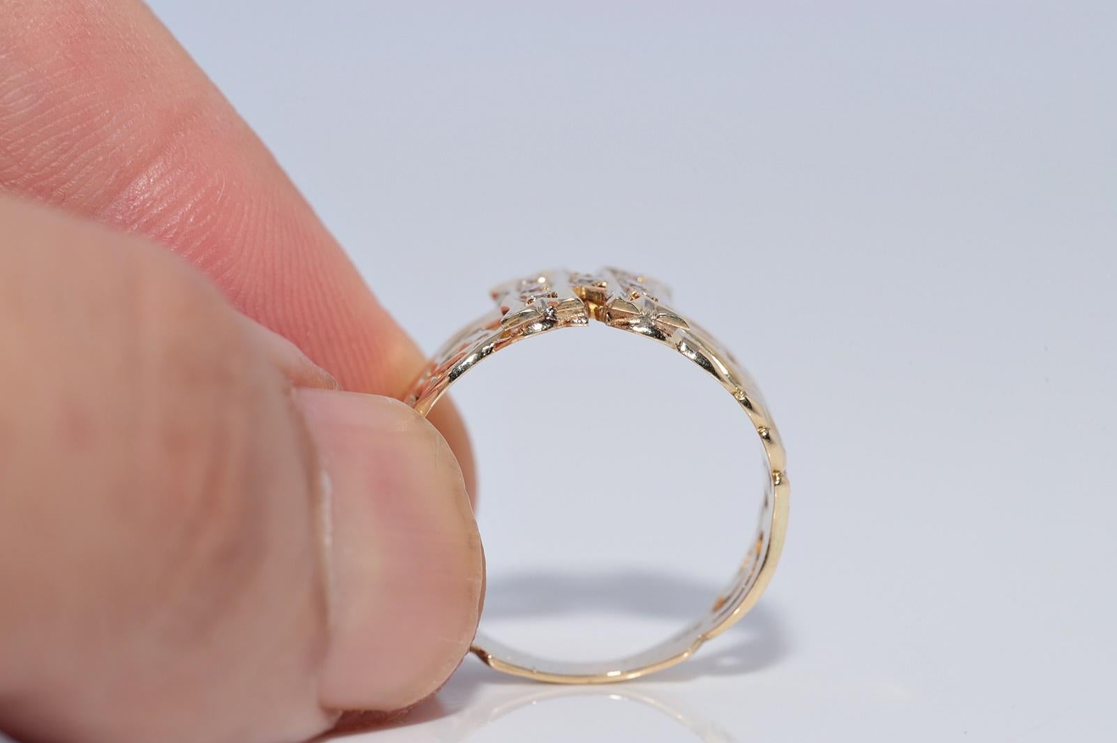 Vintage CIRCA 1970er 14k Gold Natürlicher Diamant N Buchstabe geschrieben Ring im Angebot 3