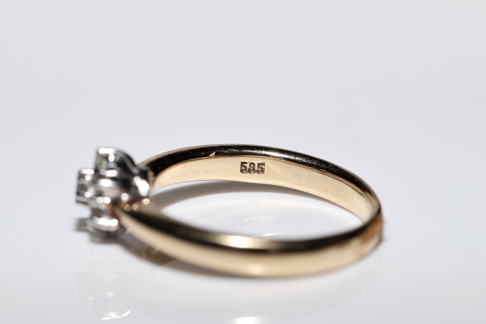 Vintage Circa 1970er Jahre 14k Gold natürlicher Diamantring im Angebot 4