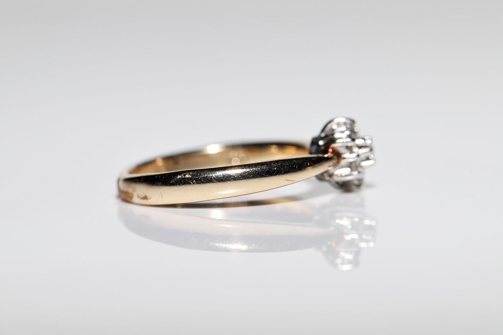 Vintage Circa 1970er Jahre 14k Gold natürlicher Diamantring im Angebot 1