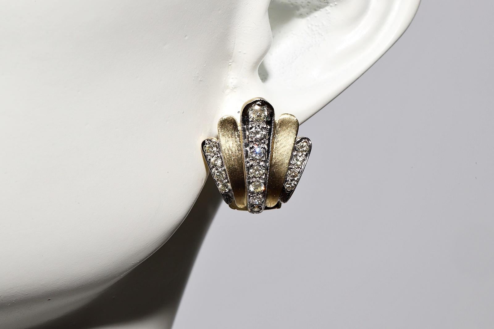 Vintage Circa 1970s 14k Gold Natural Diamond Shell Style Earring For Sale 9