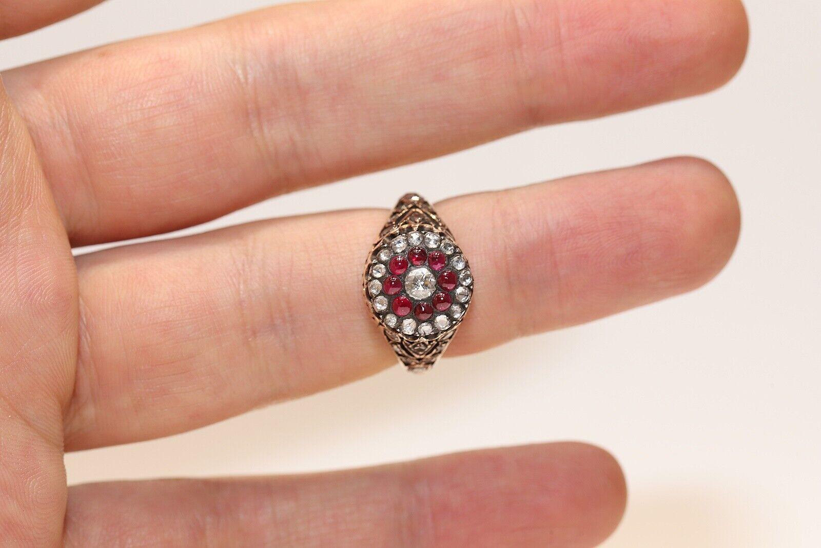 Vintage Circa 1970s 14k Gold Natural Rose Cut Diamond And Cabochon Cut Ruby Ring For Sale 3