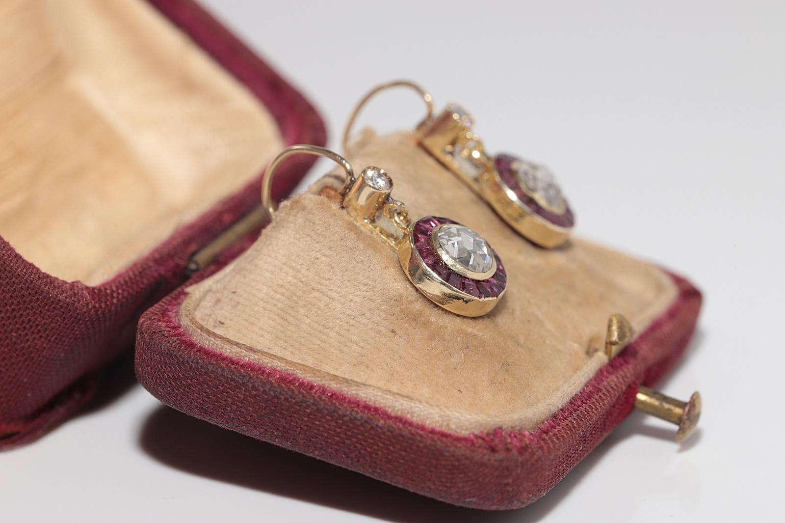 Retro Vintage Circa 1970s 14k Gold Natural Rose Cut Diamond And Ruby Drop Earring For Sale