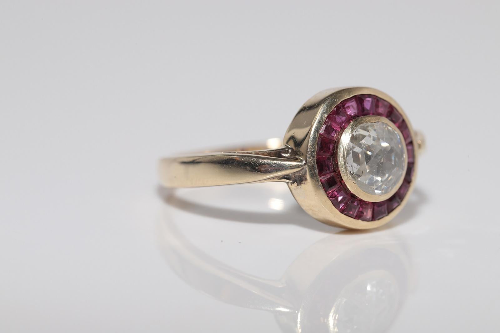 Anello solitario in oro 14k con diamante naturale taglio rosa e rubino, vintage, anni '70 circa. In condizioni buone in vendita a Fatih/İstanbul, 34