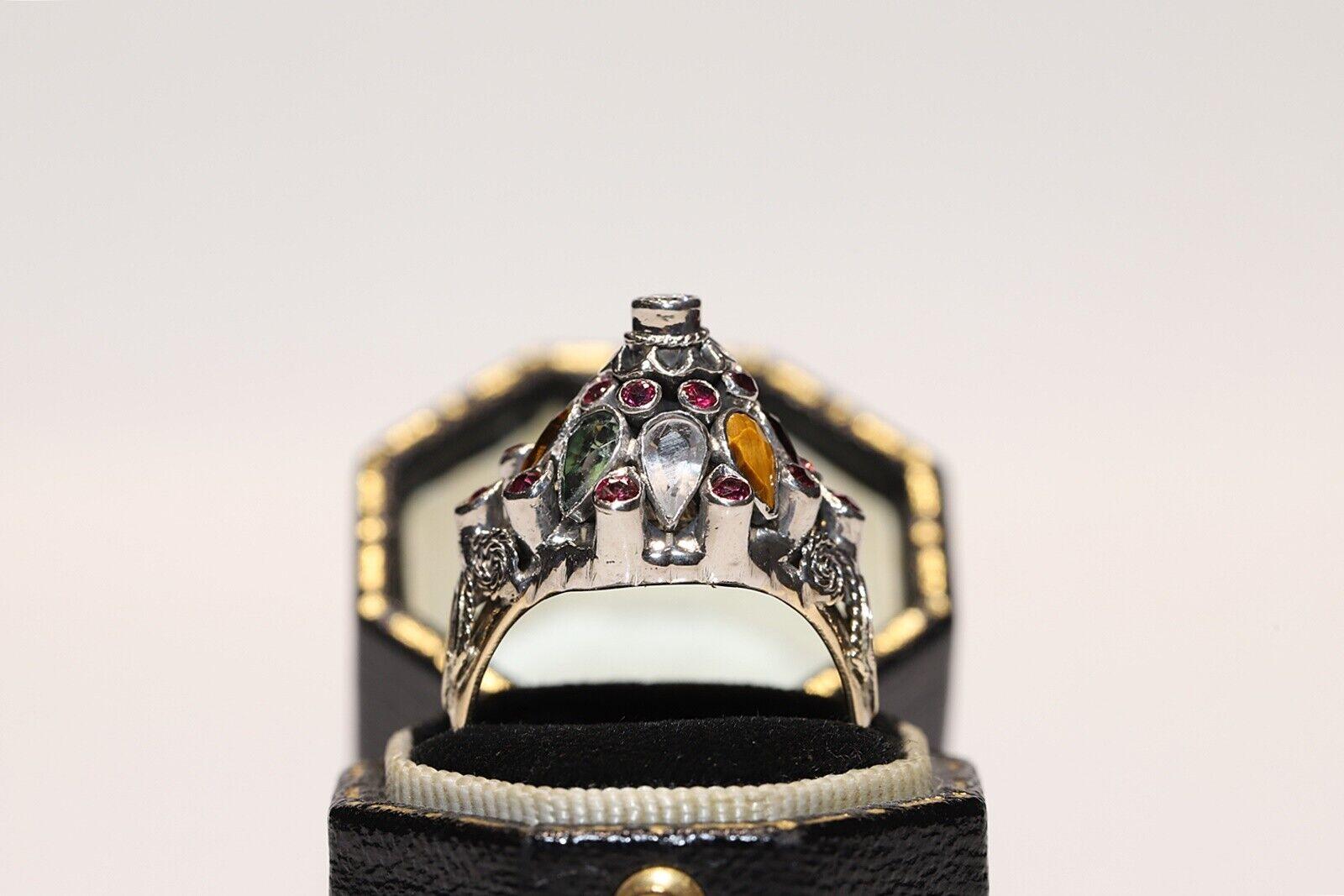 Vintage Circa 1970er Jahre 14k Gold Top Silber natürlicher Diamant und Rubin Dekorierter Ring im Angebot 5