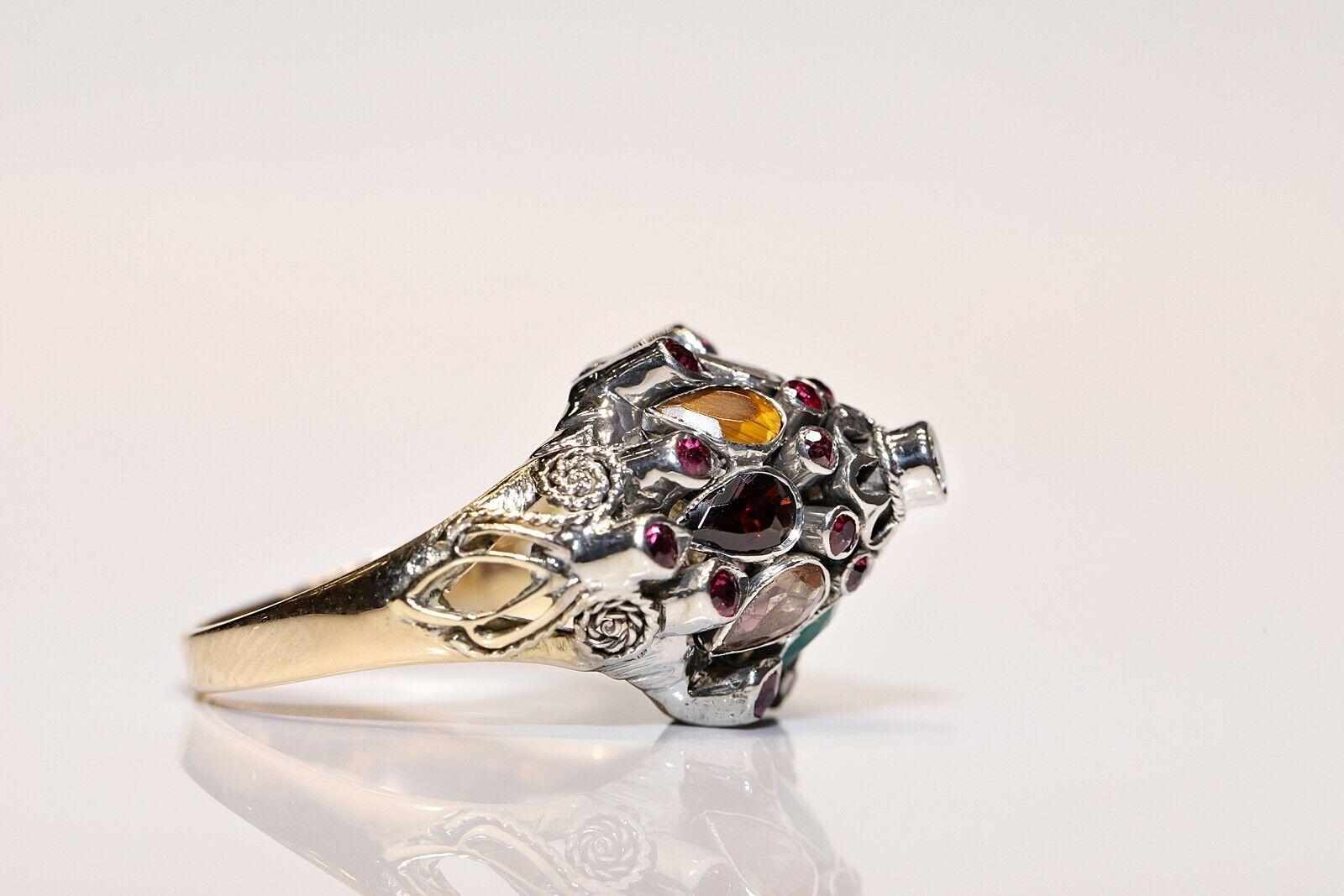Retro Vintage Circa 1970s 14k Gold Top Silver Natural Diamond And Ruby Decorated Ring  For Sale