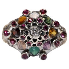 Vintage Circa 1970er Jahre 14k Gold Top Silber natürlicher Diamant und Rubin Dekorierter Ring