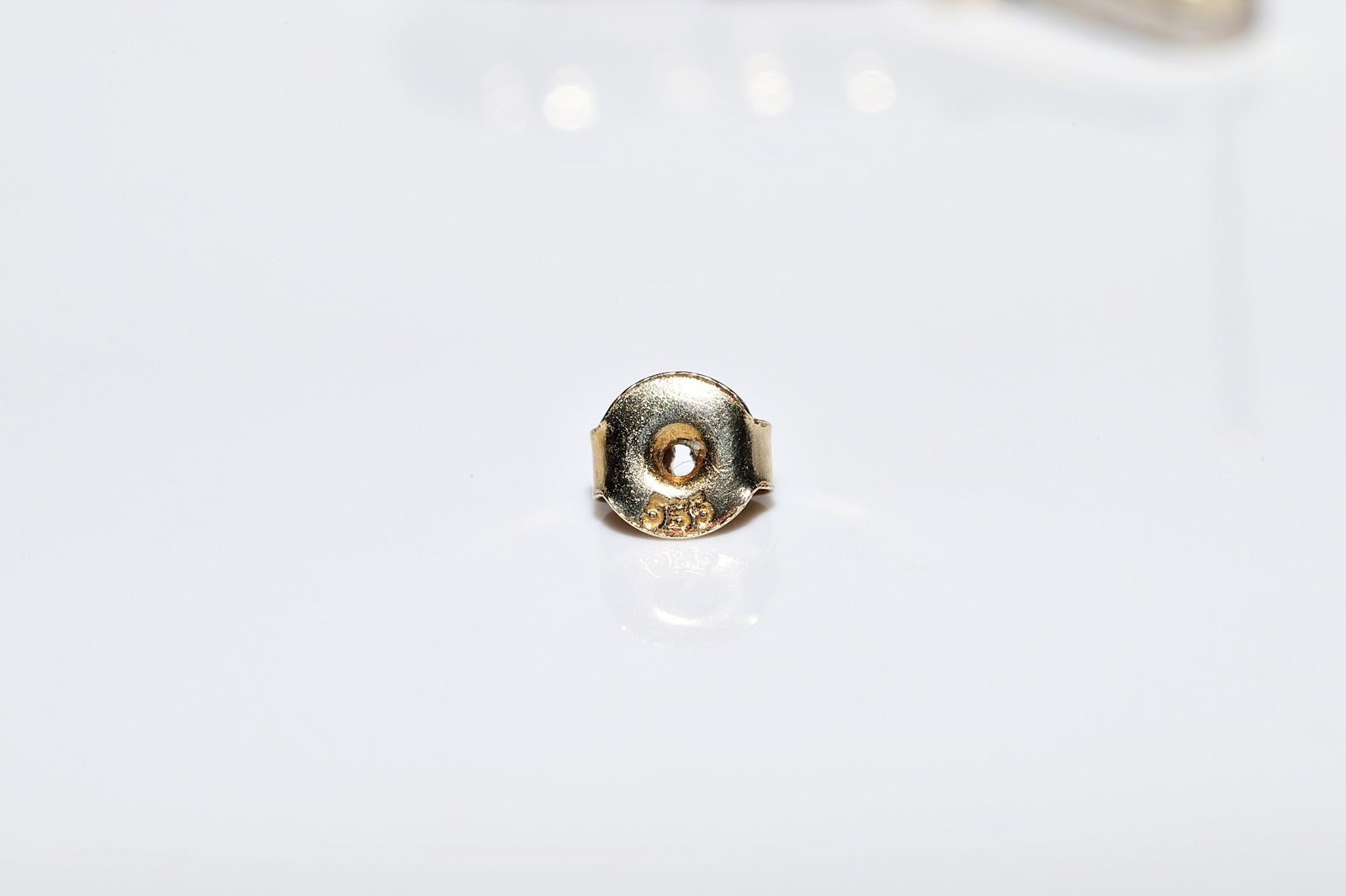 Circa 1970er Jahre  14k Gold Top Silber Natürlicher Diamant Dekorierter Tropfenohrring im Angebot 9
