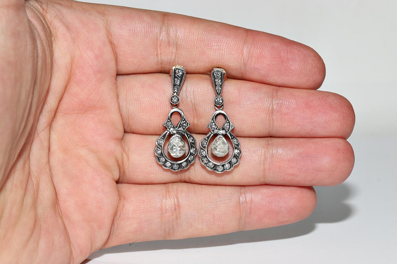 Vintage Circa 1970s  14k Gold Top Silver Natural Diamond Decorated Drop Earring In Good Condition For Sale In Fatih/İstanbul, 34