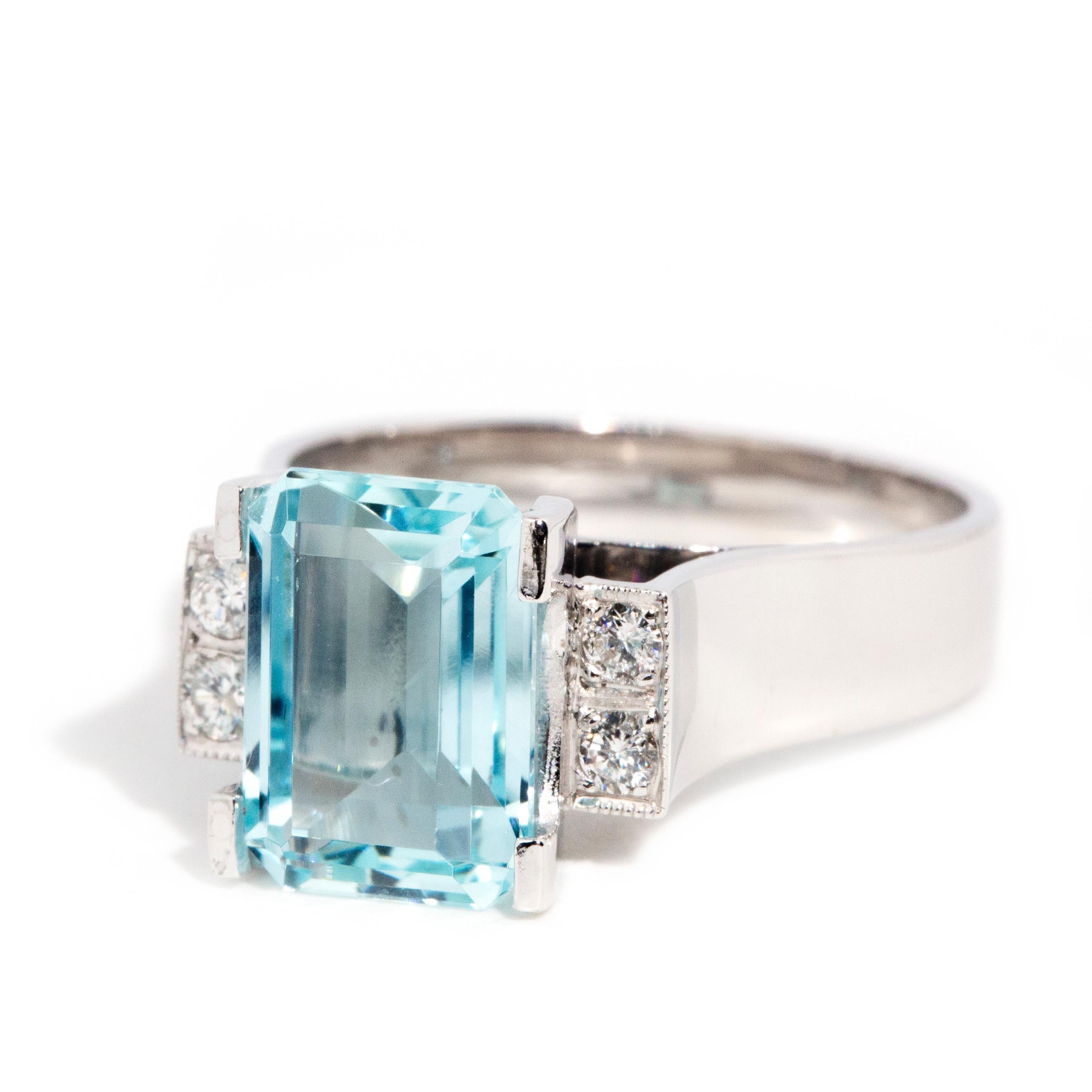 Modern Vintage circa 1970s 18 Carat White Gold Light Blue Aquamarine & Diamond Ring