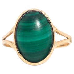 Bague vintage en or jaune 18 carats avec cabochon ovale en malachite, c. 1970