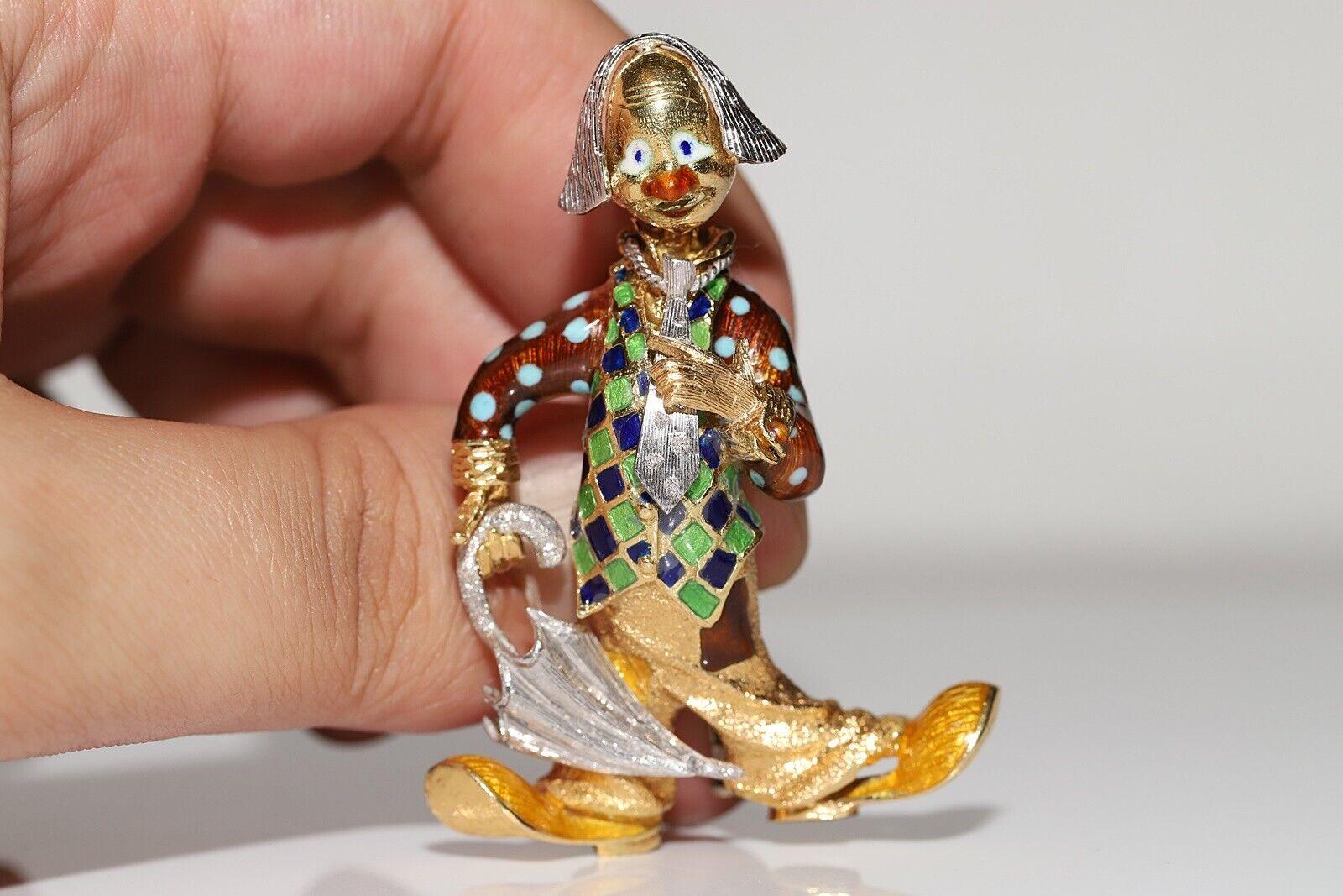 Vintage Circa 1970s  18k Gold Clown Enamel Amazing Brooch For Sale 9
