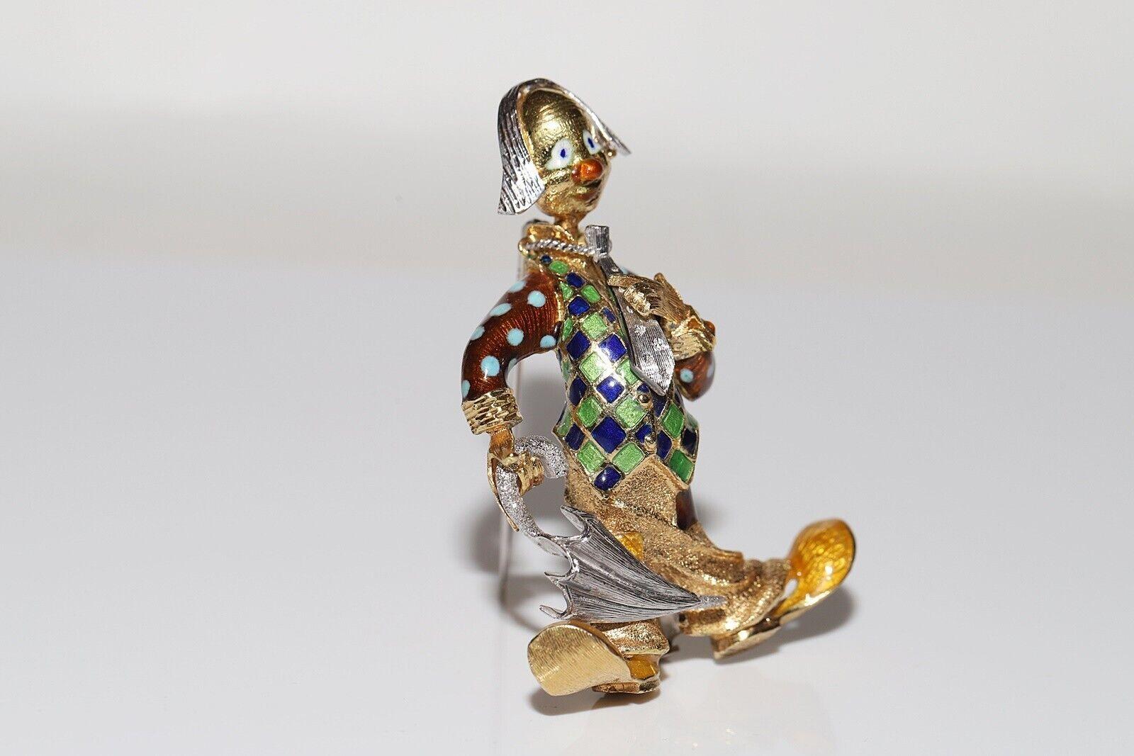 Retro Vintage Circa 1970s  18k Gold Clown Enamel Amazing Brooch For Sale