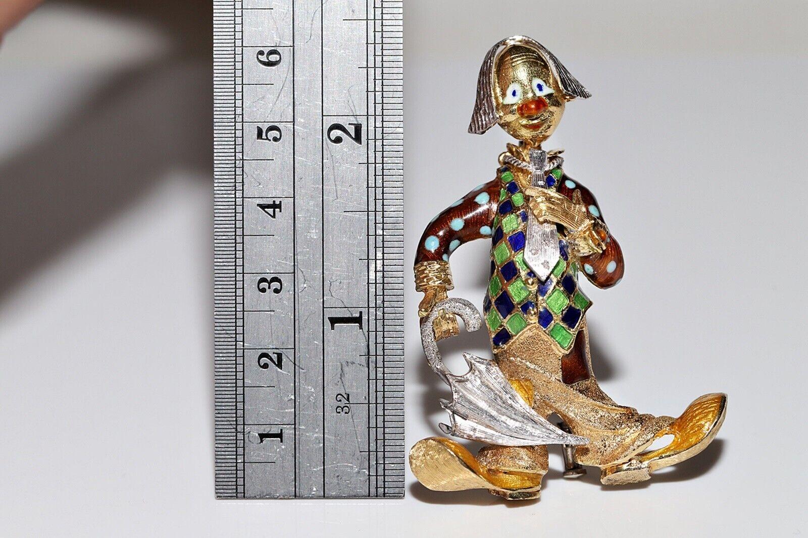 Vintage Circa 1970s  18k Gold Clown Enamel Amazing Brooch In Good Condition For Sale In Fatih/İstanbul, 34