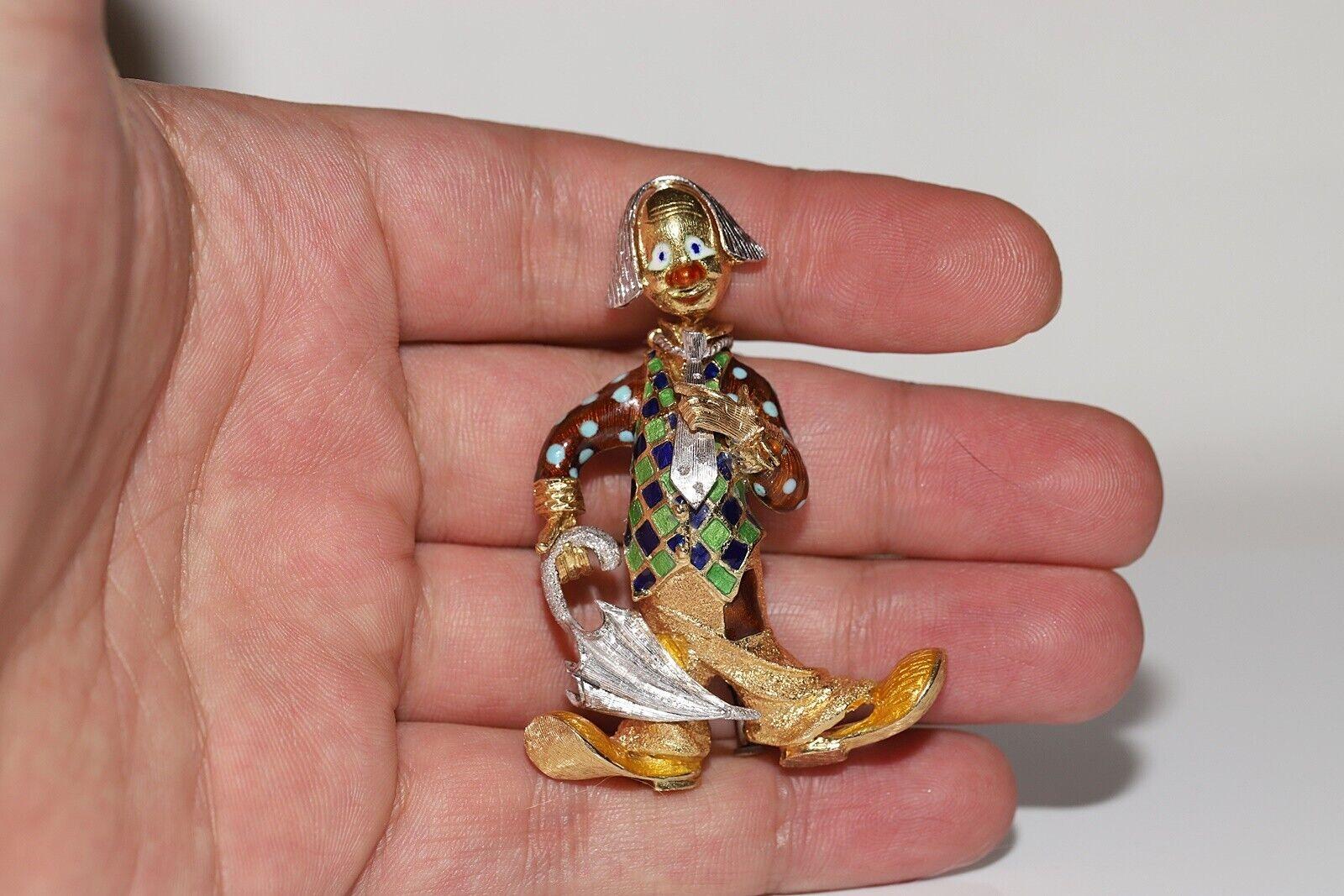 Women's Vintage Circa 1970s  18k Gold Clown Enamel Amazing Brooch For Sale