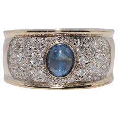 Vintage Circa 1970 Bague en or 18k diamant naturel et saphir cabochon