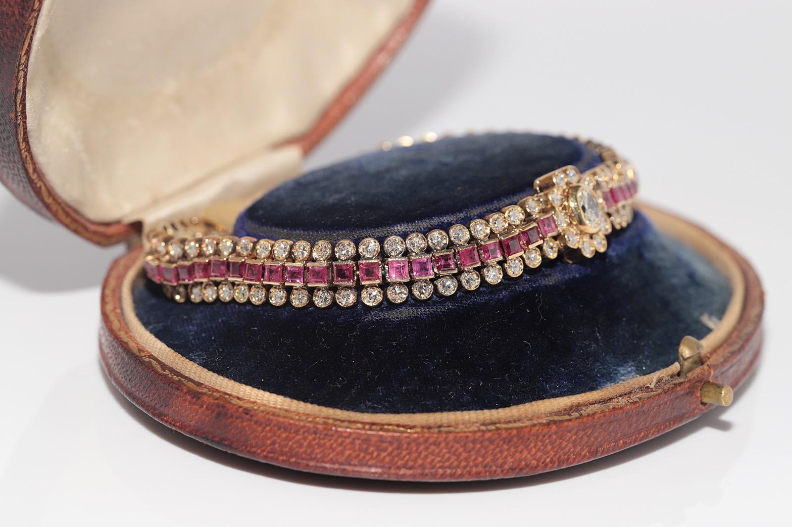 Artisan Vintage Circa 1970s 18k Gold Natural Diamond And Caliber Cut Ruby Bracelet For Sale