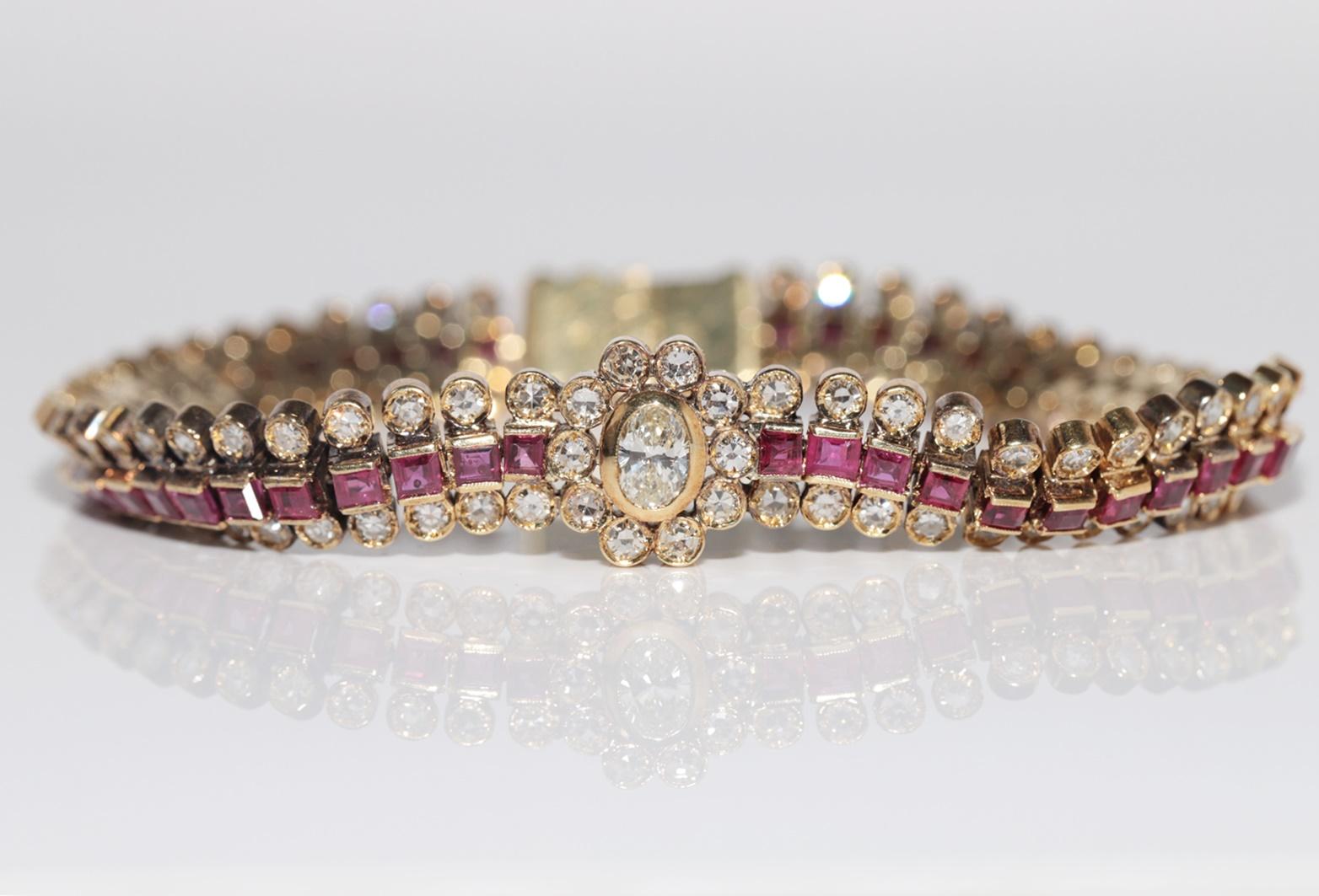 Single Cut Vintage Circa 1970s 18k Gold Natural Diamond And Caliber Cut Ruby Bracelet For Sale