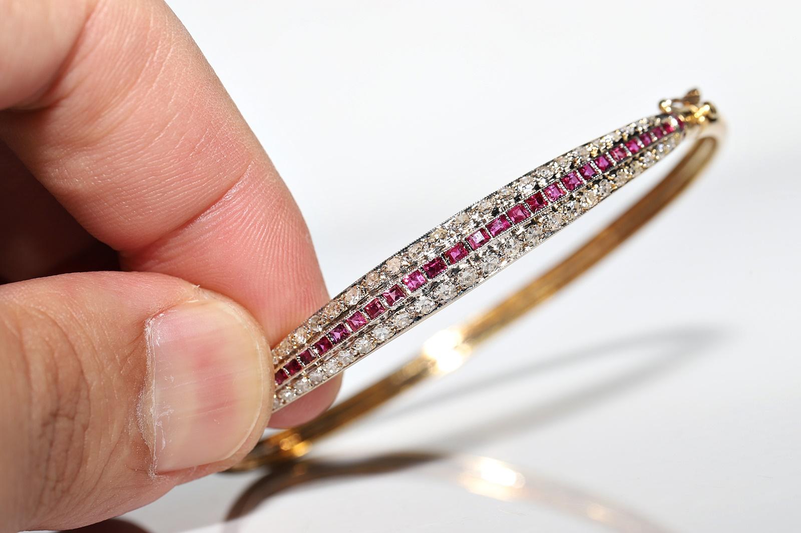 Women's Vintage Circa 1970s 18k Gold Natural Diamond And Caliber Ruby Bracelet For Sale