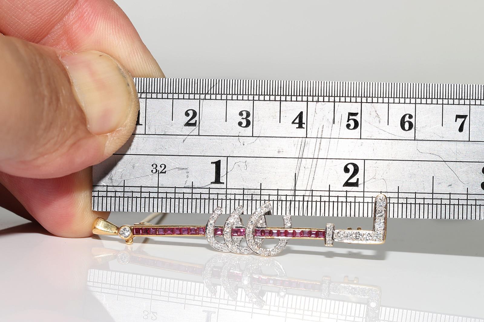 Vintage Circa 1970s 18k Gold Natural Diamond And Caliber Ruby Golf Clup Brooch For Sale 4