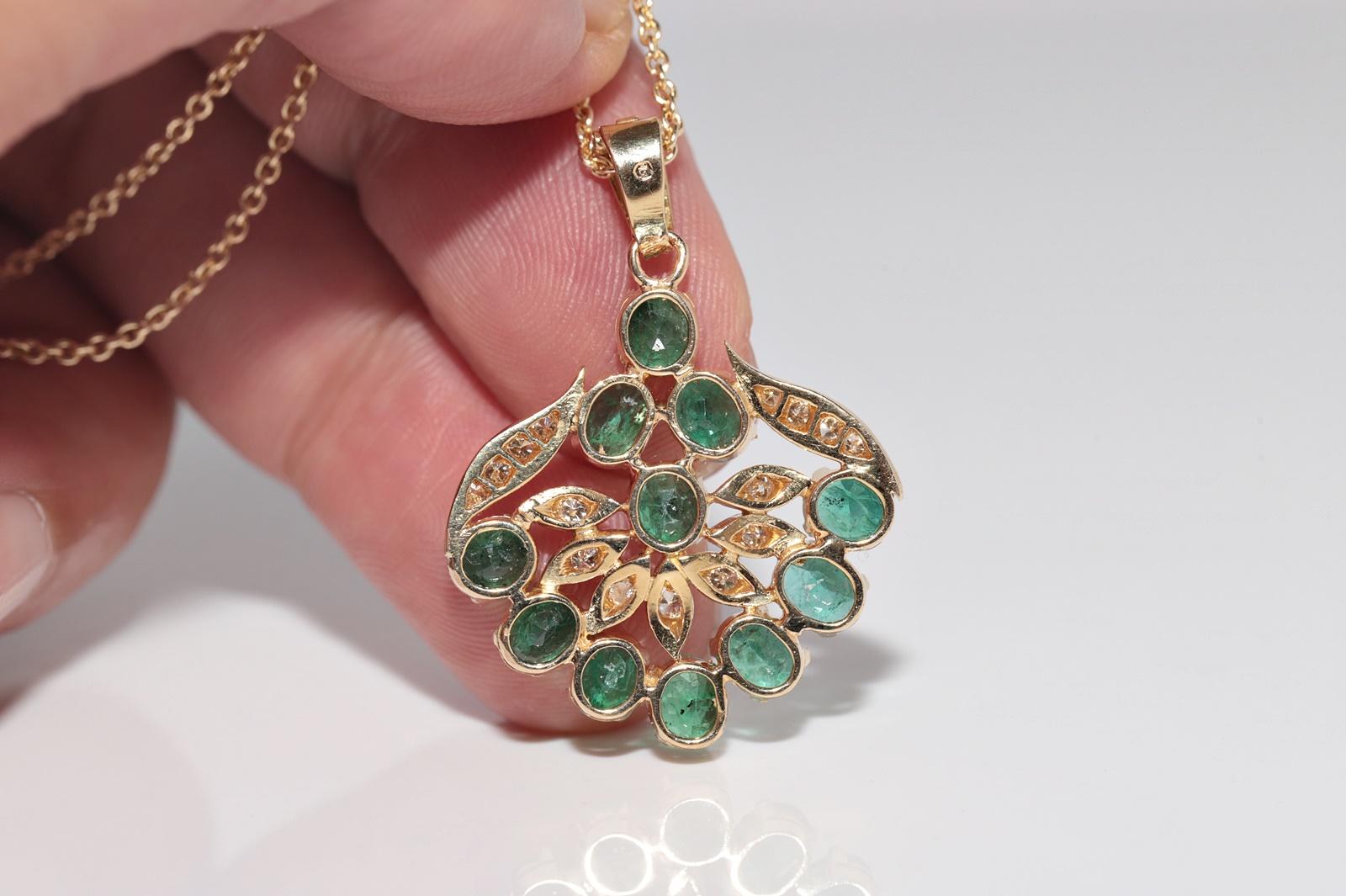 Collana in oro 18k con diamanti naturali e smeraldi ovali, vintage, circa anni '70 in vendita 4