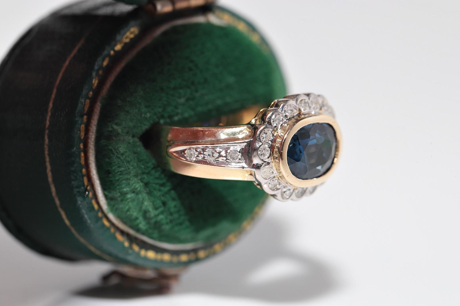 Vintage CIRCA 1970s 18k Gold Natürlicher Diamant und Saphir im Ovalschliff Ring (Retro) im Angebot