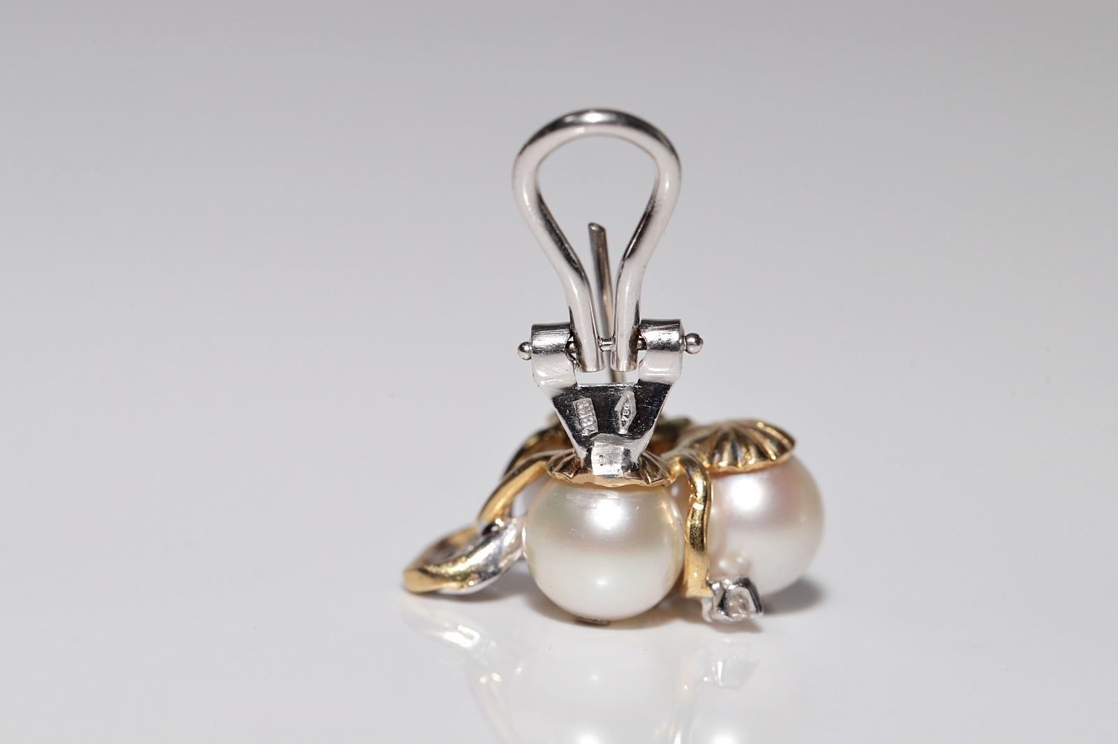 Vintage Circa 1970er Jahre 18k Gold Natürlicher Diamant und Perle Dekorierter Ohrring im Angebot 1