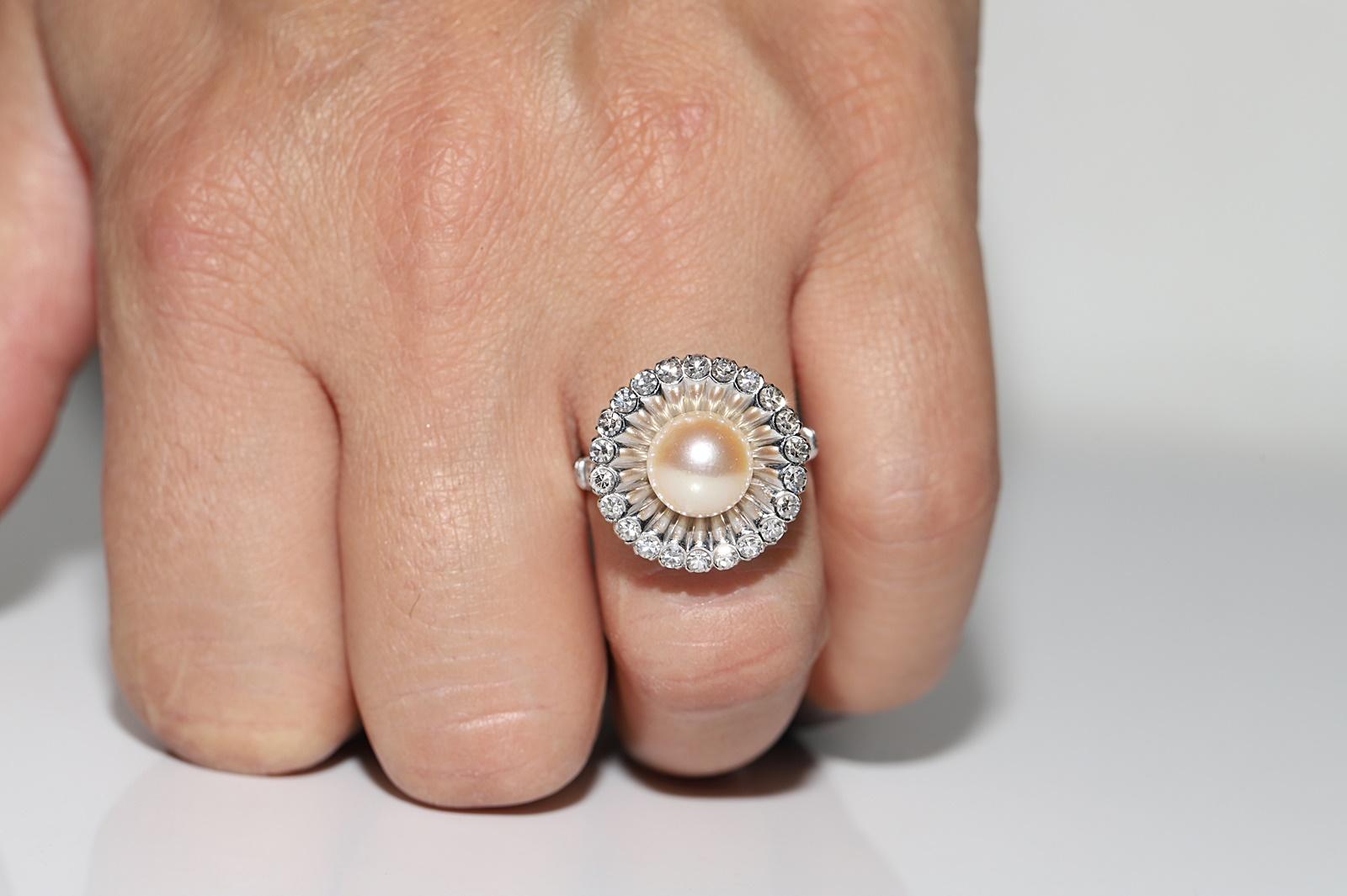 Vintage Circa 1970s 18k Gold Natural Diamond And Pearl Decorated Ring For Sale 9