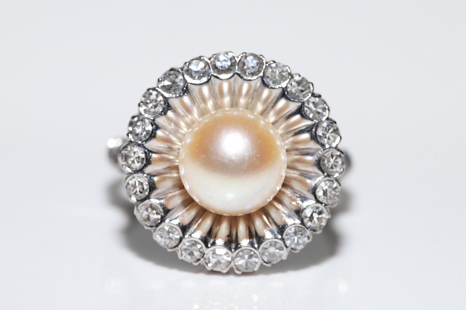 Single Cut Vintage Circa 1970s 18k Gold Natural Diamond And Pearl Decorated Ring For Sale