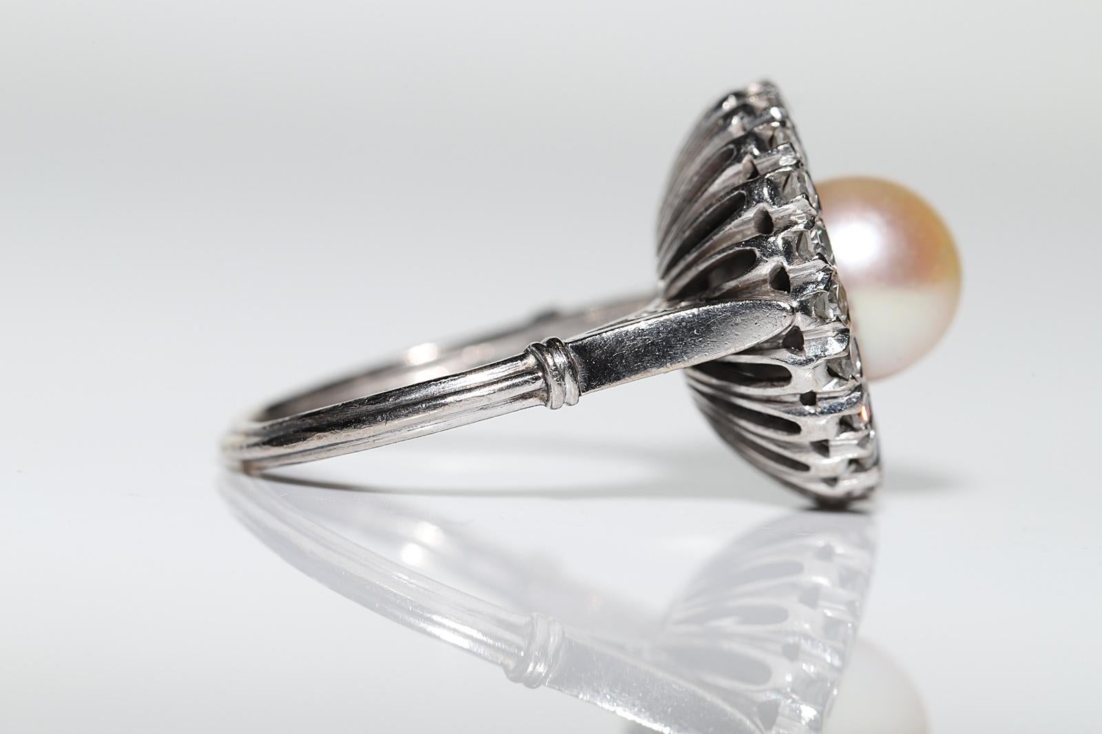 Donna Anello decorato con diamanti naturali e perle in oro 18k, CIRCA ANNI 70 in vendita