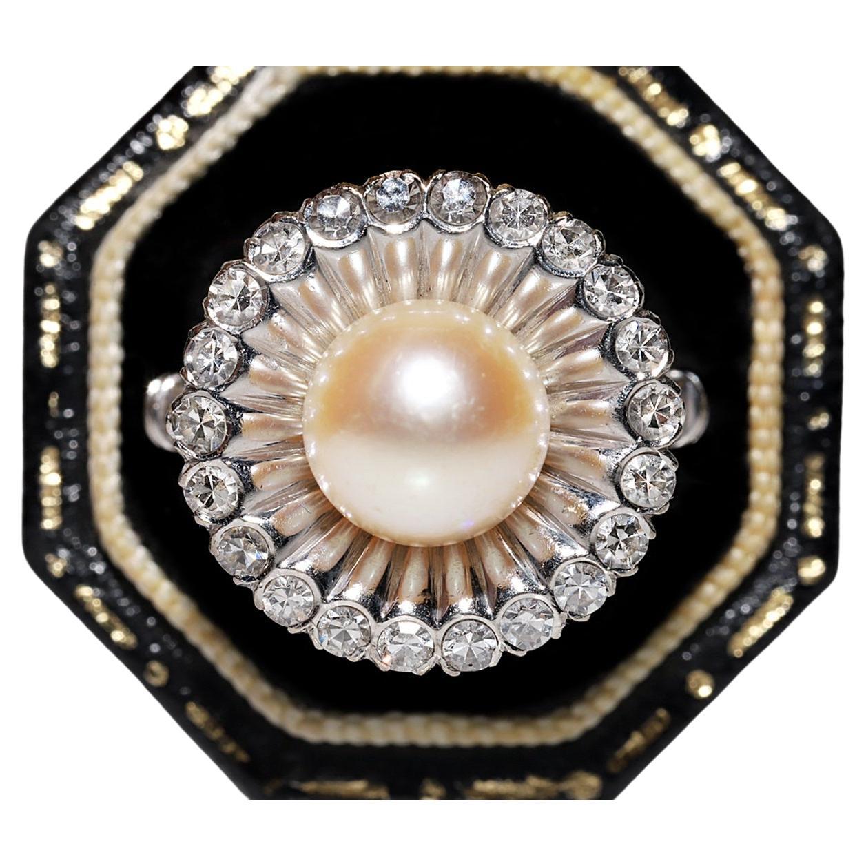 Vintage Circa 1970s 18k Gold Natural Diamond And Pearl Decorated Ring