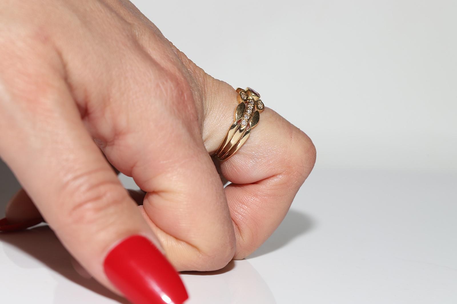 Deko-Ring aus 18 Karat Gold mit natürlichem Diamant und Rubin, Vintage, ca. 1970er Jahre  im Zustand „Gut“ im Angebot in Fatih/İstanbul, 34