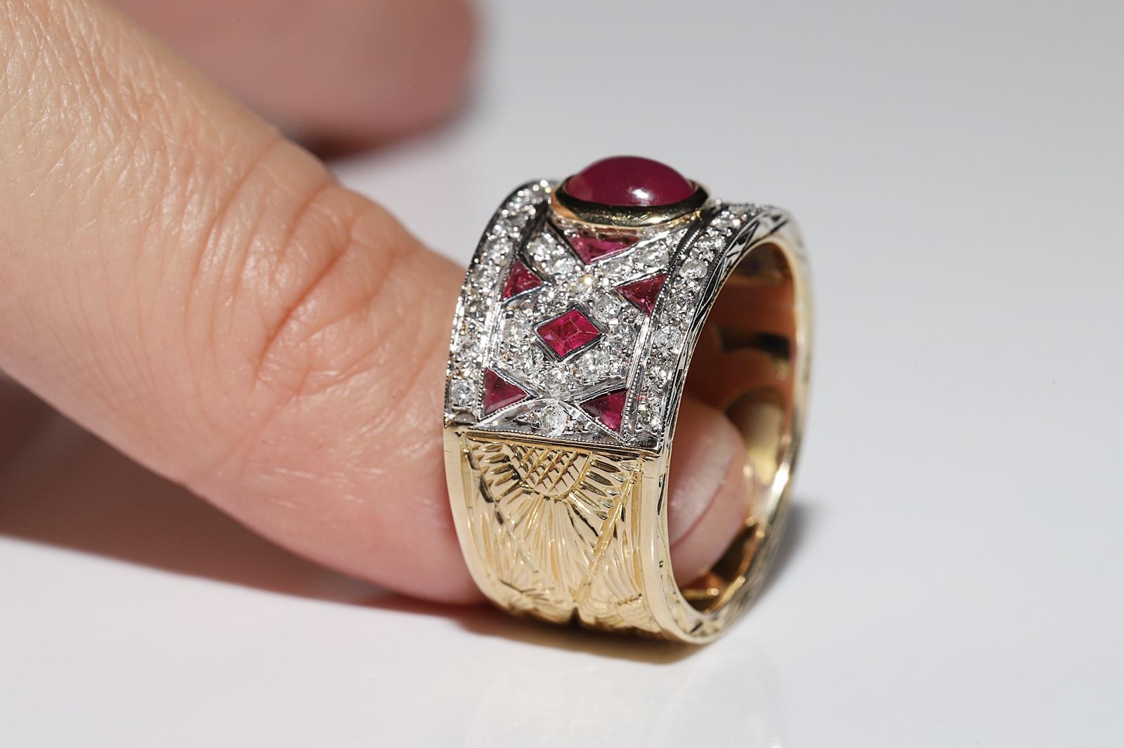 Vintage Circa 1970s 18k Gold Natural Diamond And Ruby Decorated Strong Ring  For Sale 8
