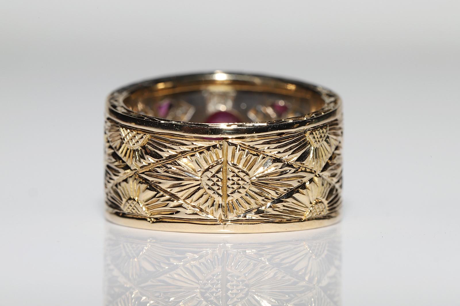 Vintage Circa 1970er Jahre 18k Gold Natürlicher Diamant und Rubin Dekorierter starker Ring  im Angebot 9