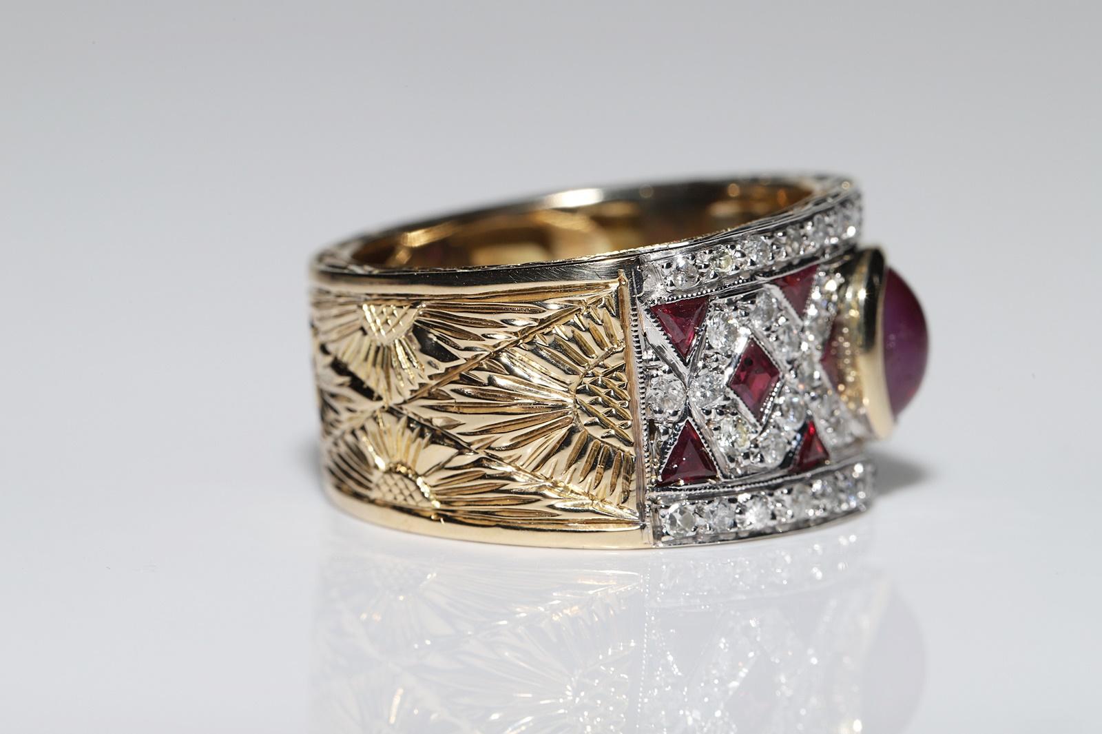 Women's Vintage Circa 1970s 18k Gold Natural Diamond And Ruby Decorated Strong Ring  For Sale