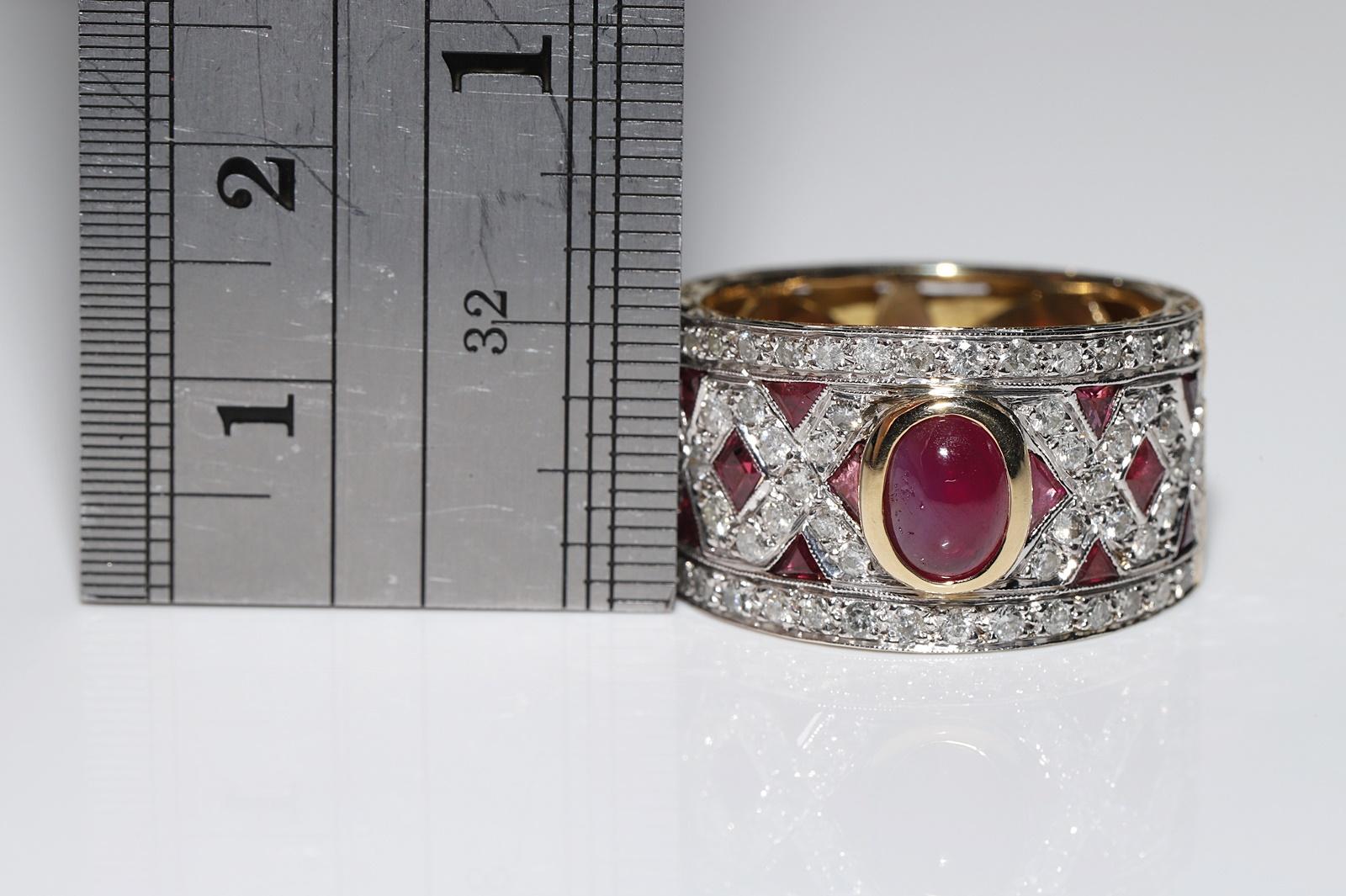 Vintage Circa 1970s 18k Gold Natural Diamond And Ruby Decorated Strong Ring  For Sale 3