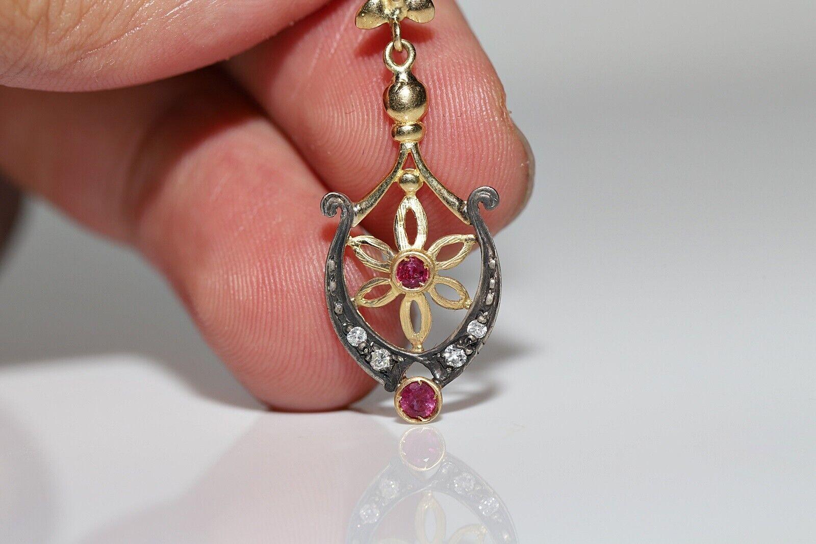 Women's Vintage Circa 1970s 18k Gold natural Diamond And Ruby Drop Earring For Sale