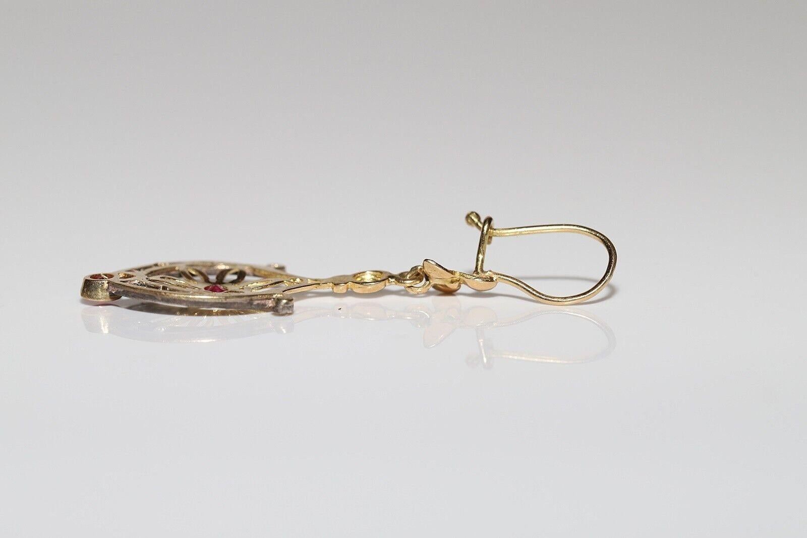 Vintage Circa 1970s 18k Gold natural Diamond And Ruby Drop Earring For Sale 2