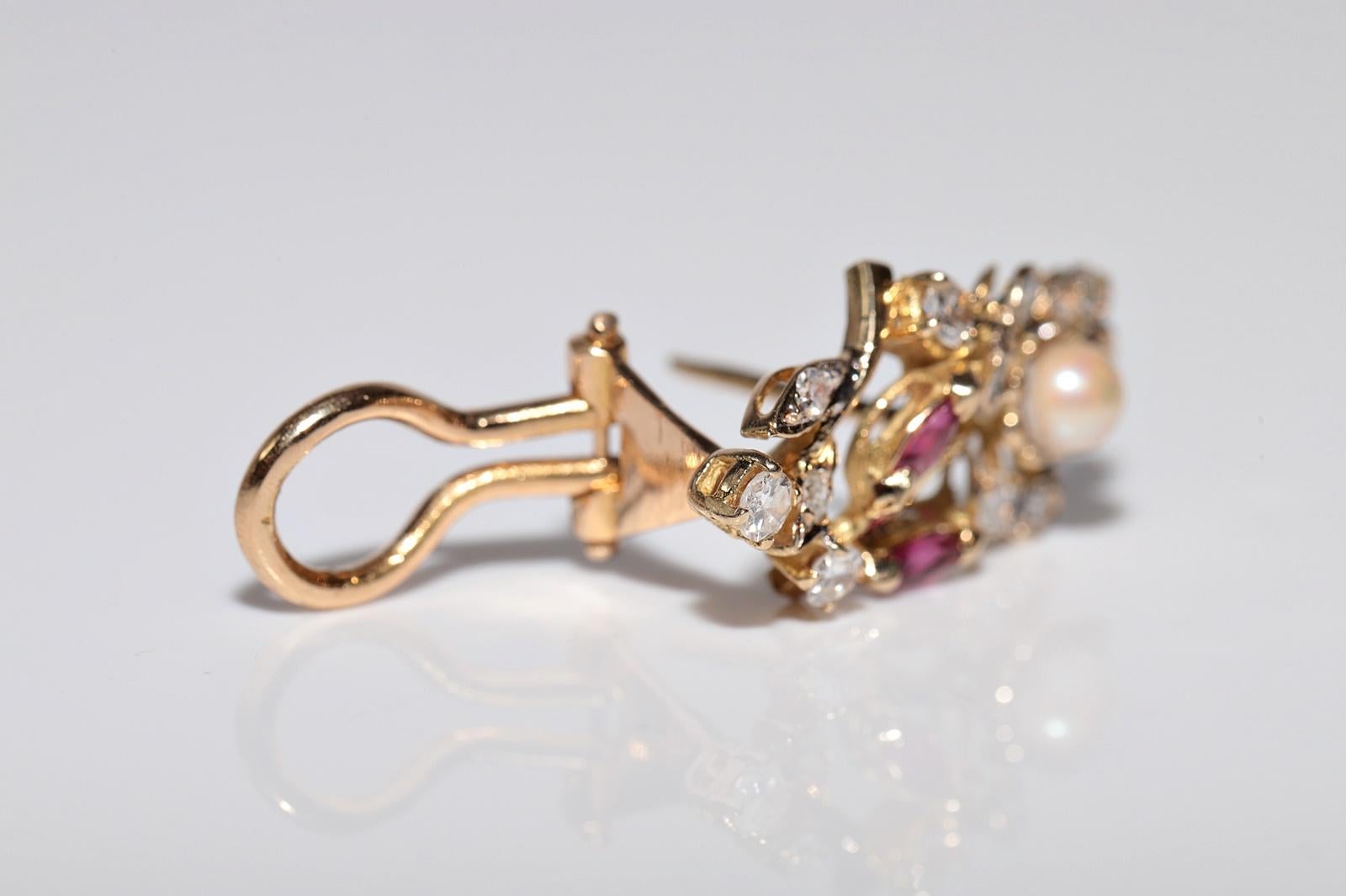 Vintage Circa 1970s 18k Gold Natural Diamond And Ruby Pearl Omega Back Earring For Sale 5