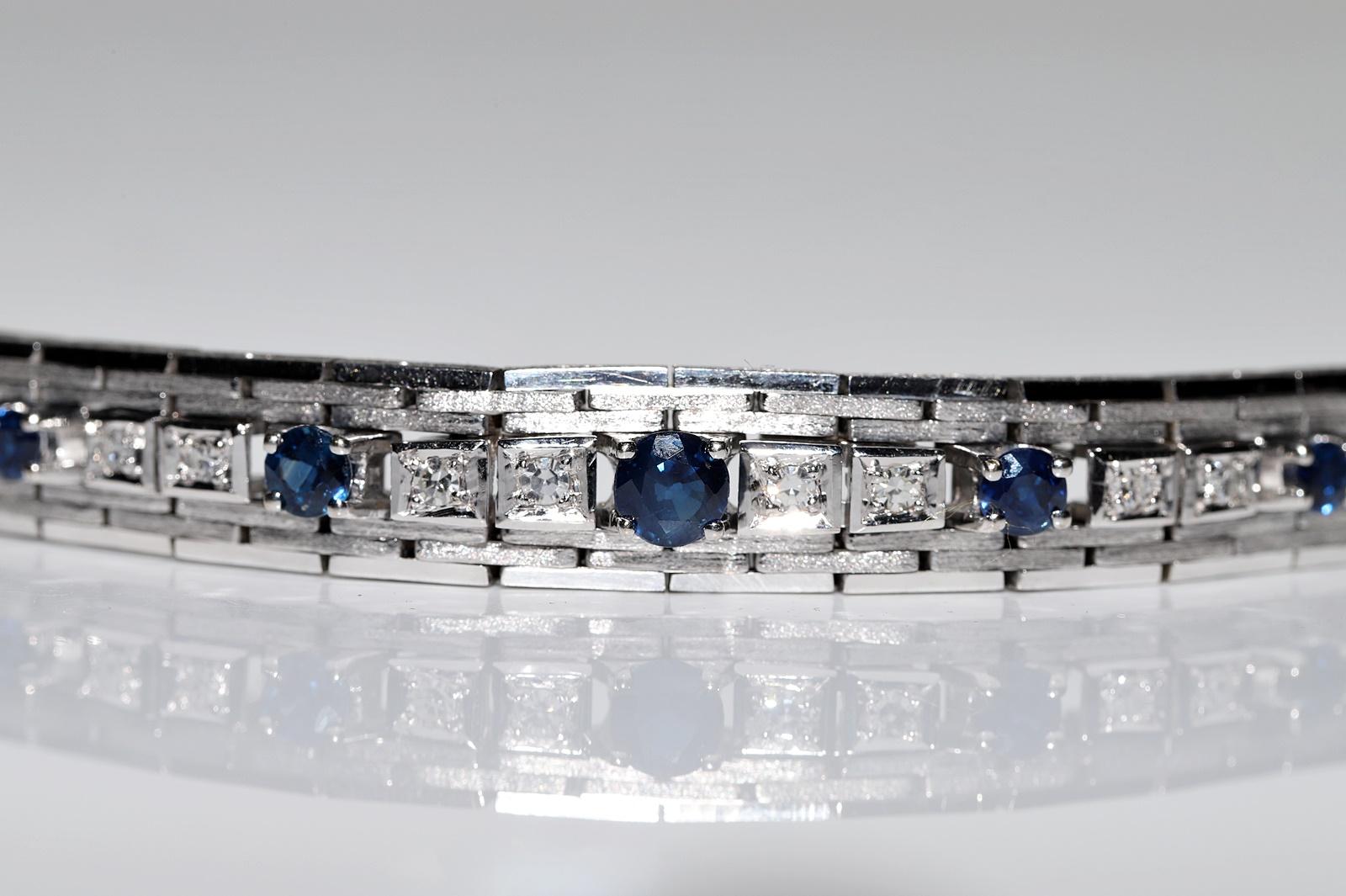 Vintage Circa 1970s 18k Gold Natural Diamond And Sapphire Decorated Bracelet For Sale 9