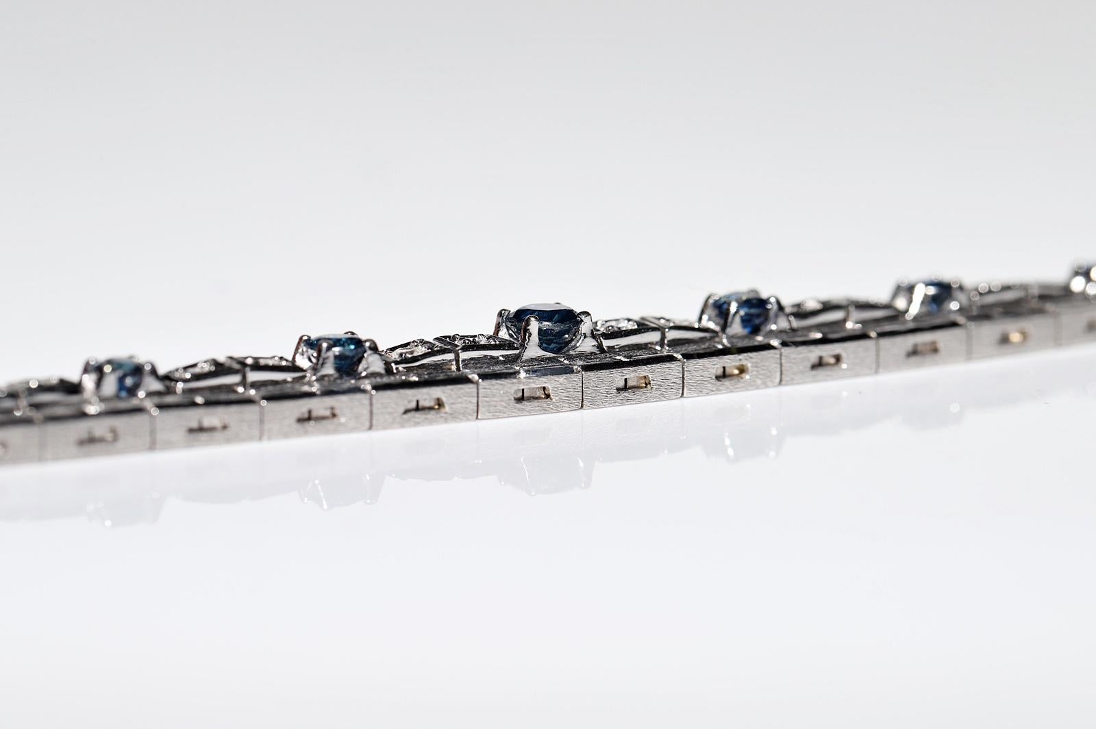 Vintage Circa 1970s 18k Gold Natural Diamond And Sapphire Decorated Bracelet For Sale 11
