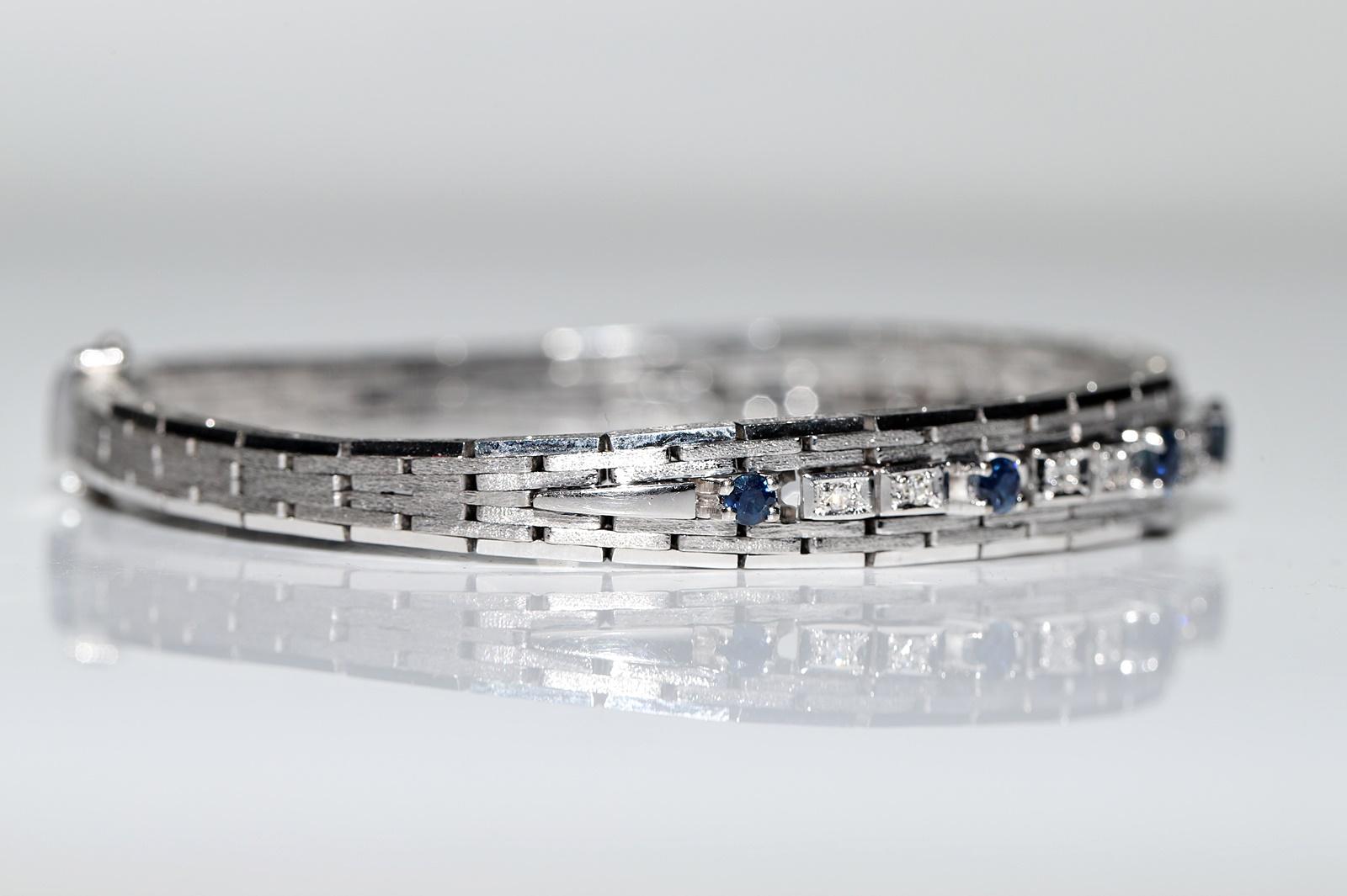 Vintage Circa 1970s 18k Gold Natural Diamond And Sapphire Decorated Bracelet For Sale 3