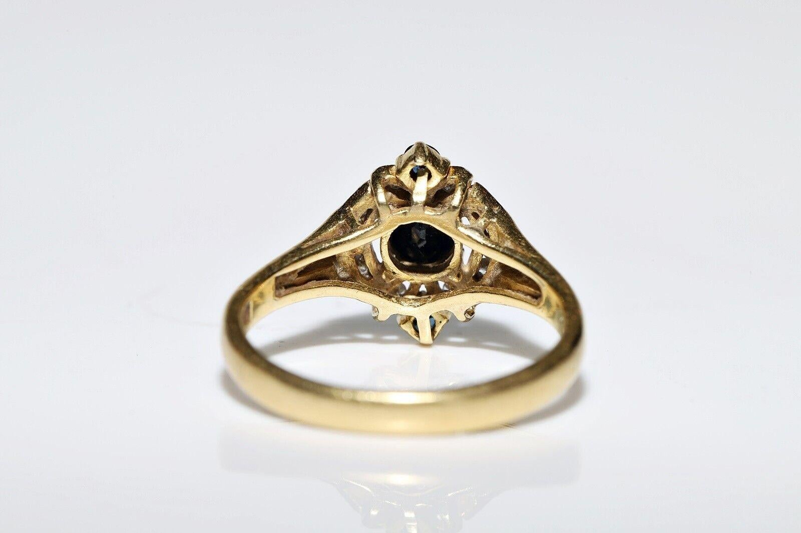 Vintage Circa 1970s 18k Gold Natural Diamond And Sapphire Decorated Ring In Good Condition For Sale In Fatih/İstanbul, 34