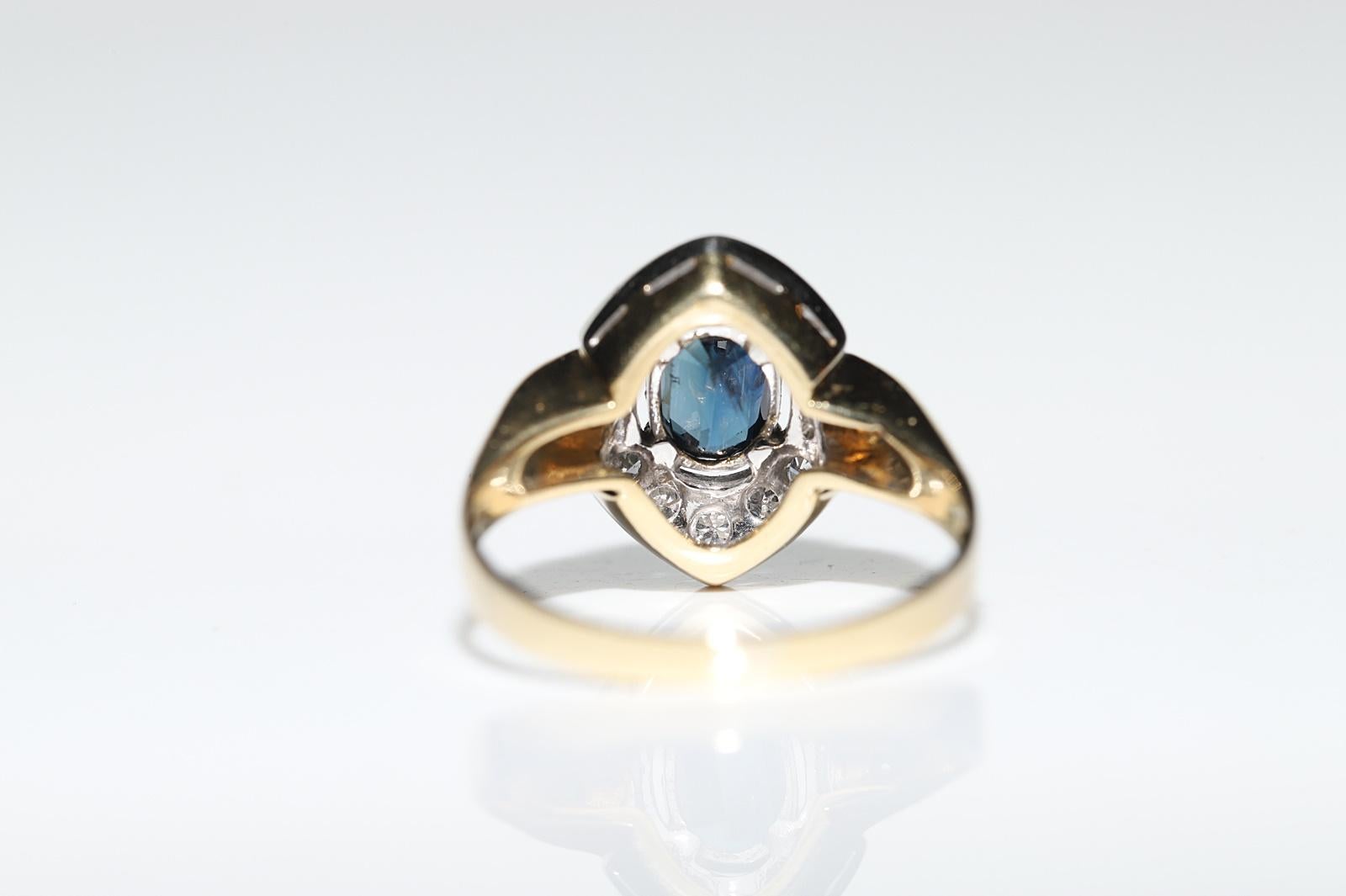 Vintage Circa 1970s 18k Gold Natural Diamond And Sapphire Decorated Ring For Sale 1