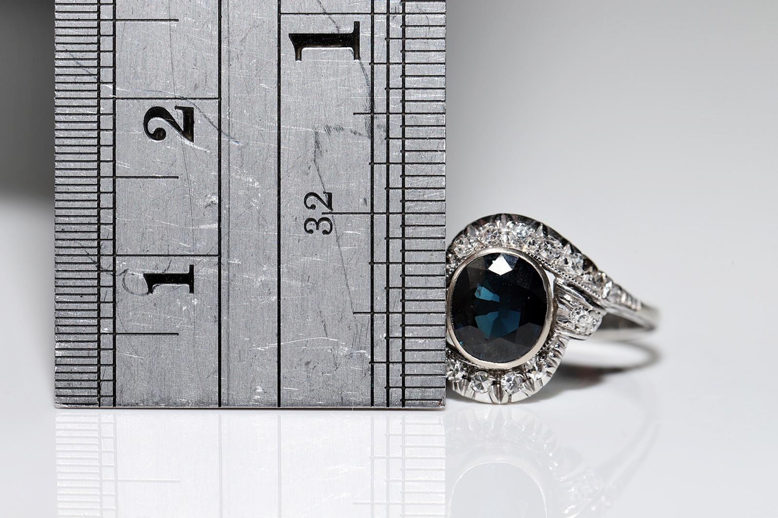 Dekorierter Vintage-Ring aus 18 Karat Gold mit natürlichem Diamant und Saphir, ca. 1970er Jahre im Angebot 1