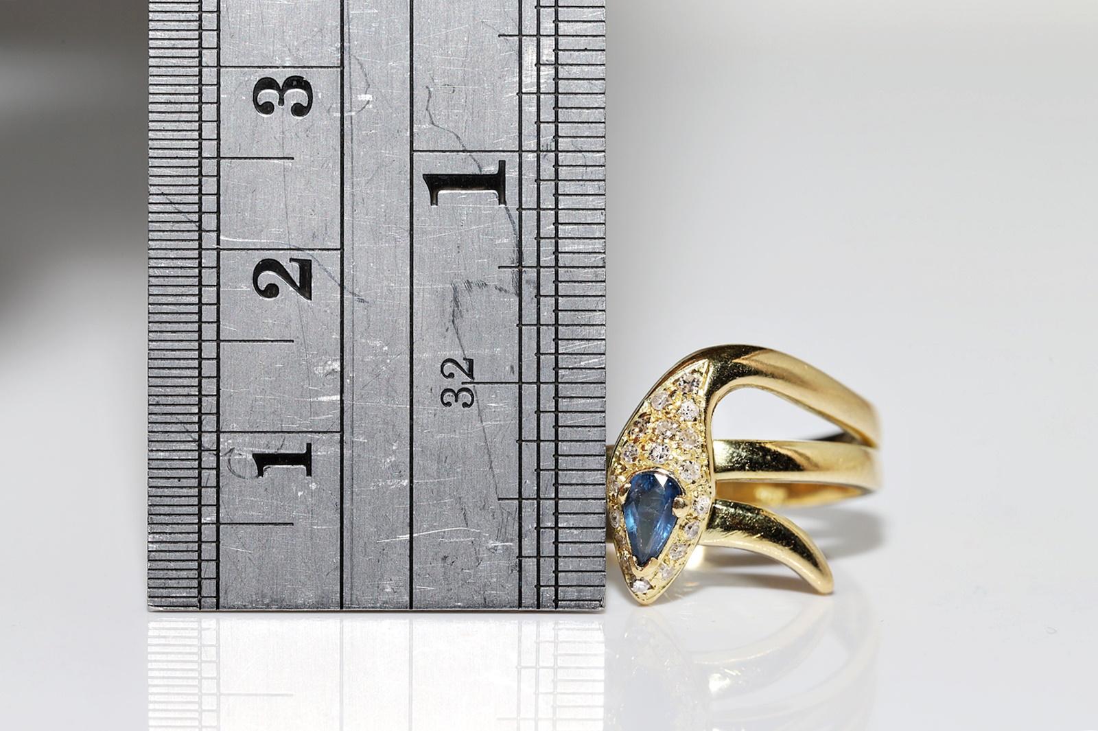 Vintage Circa 1970er Jahre 18k Gold Natürlicher Diamant und Saphir Dekorierter Schlangenring im Zustand „Gut“ im Angebot in Fatih/İstanbul, 34