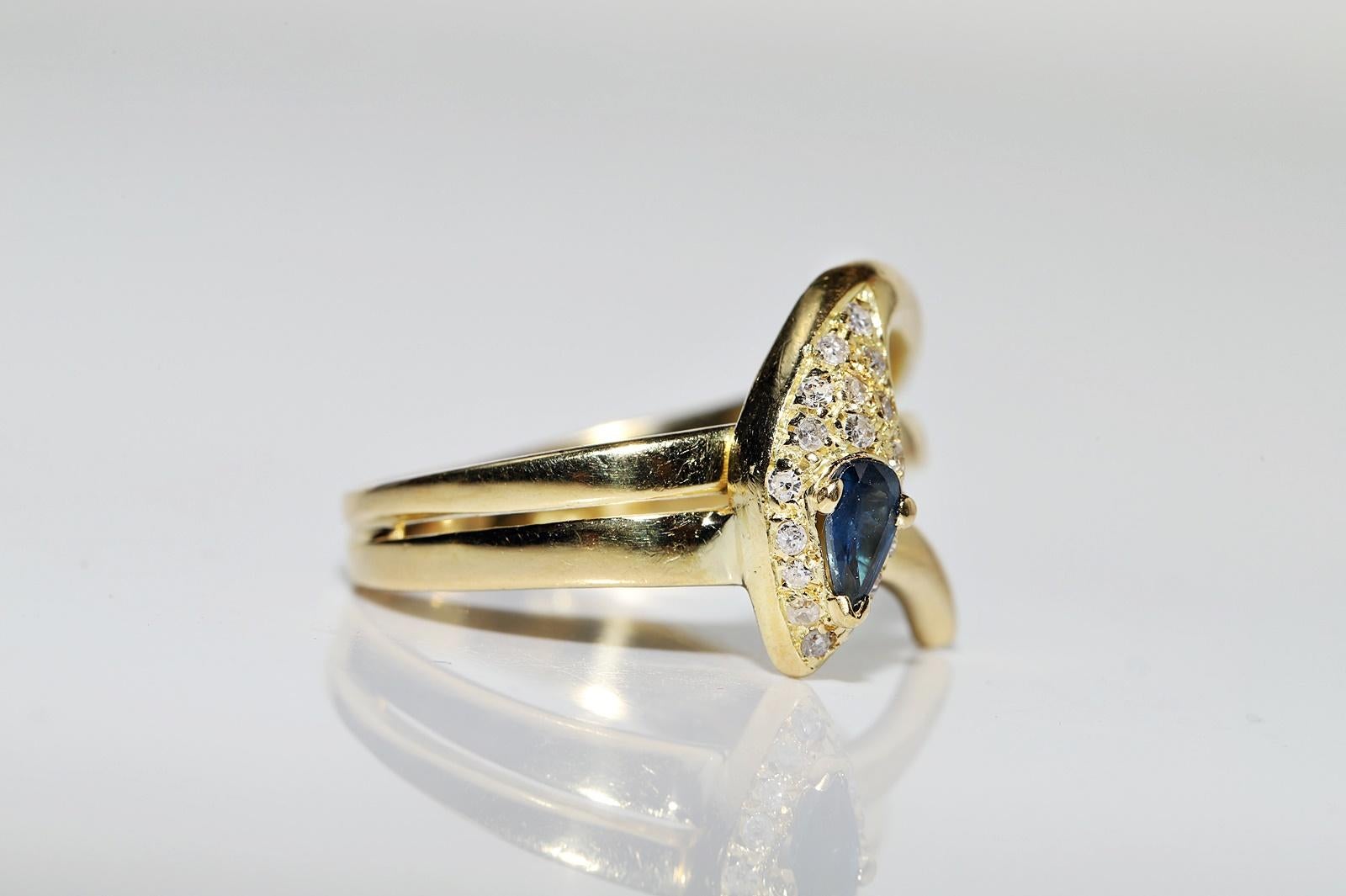 Women's Vintage Circa 1970s 18k Gold Natural Diamond And Sapphire Decorated Snake Ring For Sale